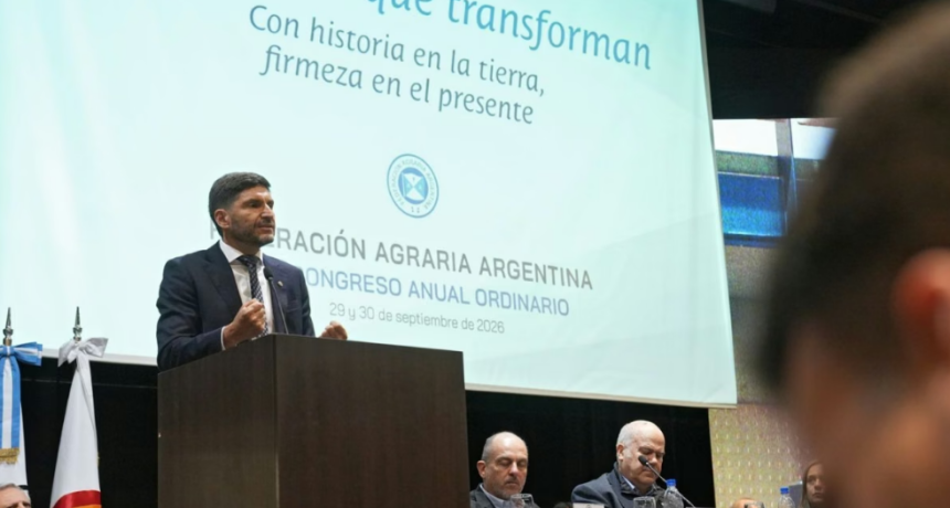 Pullaro en el Congreso de la Federaci&oacute;n Agraria: 
