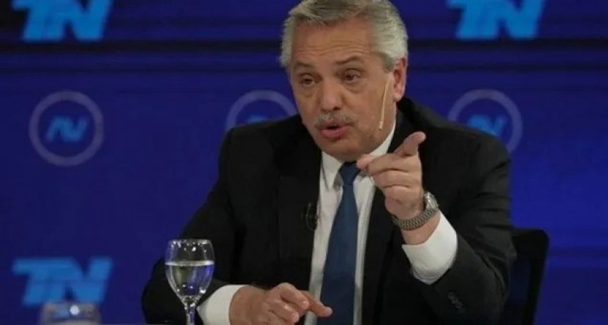 Alberto Fern&aacute;ndez pidi&oacute; investigar denuncias sobre espionaje en la gesti&oacute;n de Cambiemos