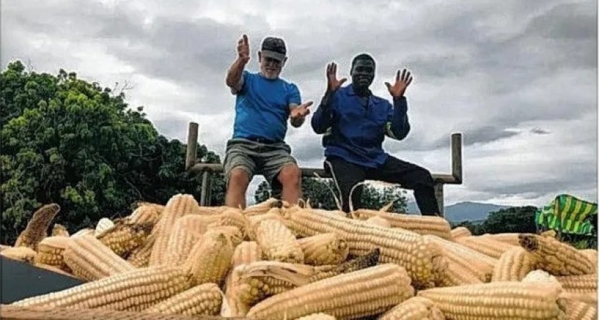 La historia del sacerdote franciscano santafesino que construy&oacute; un centro agropecuario en &Aacute;frica 