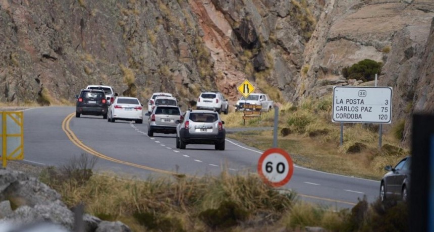 Fin de semana largo: 1,4 millones de turistas se movilizaron por todo el país