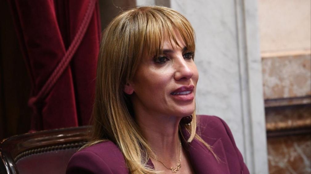 La senadora Claudia Ledesma de Zamora participó de la sesión donde fueron vetados dos proyectos de ley