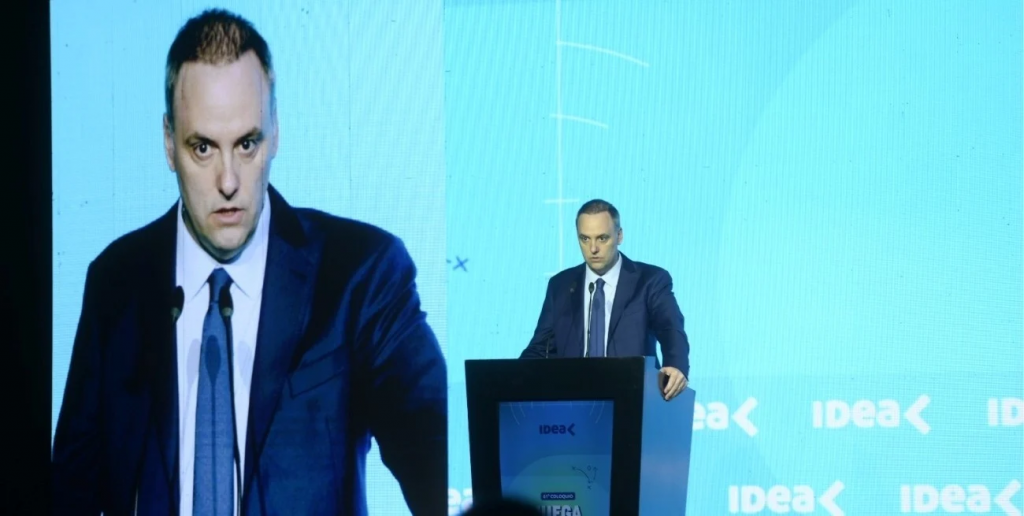 Adorni anuncia la “revolución productiva” en nombre del presidente Javier MIlei