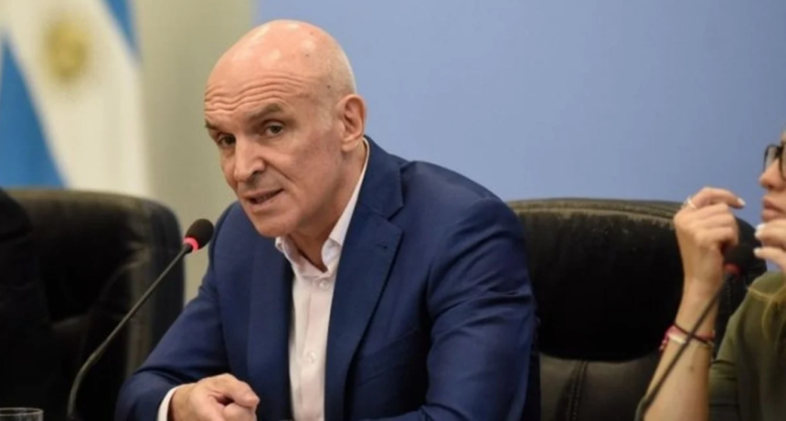 Espert bajó su candidatura a diputado y Milei salió a respaldar la decisión