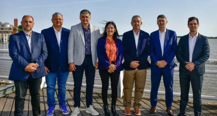 Intendentes del interior lanzaron