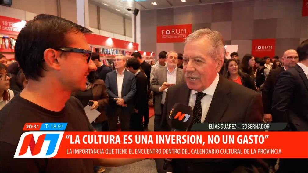 El&iacute;as Su&aacute;rez record&oacute; en la Feria del Libro el libro que marc&oacute; su formaci&oacute;n y comparti&oacute; uno de sus versos favoritos