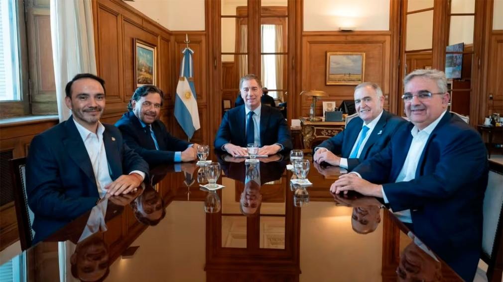 Santilli retom&oacute; las reuniones con gobernadores para avanzar con la eliminaci&oacute;n de las PASO
