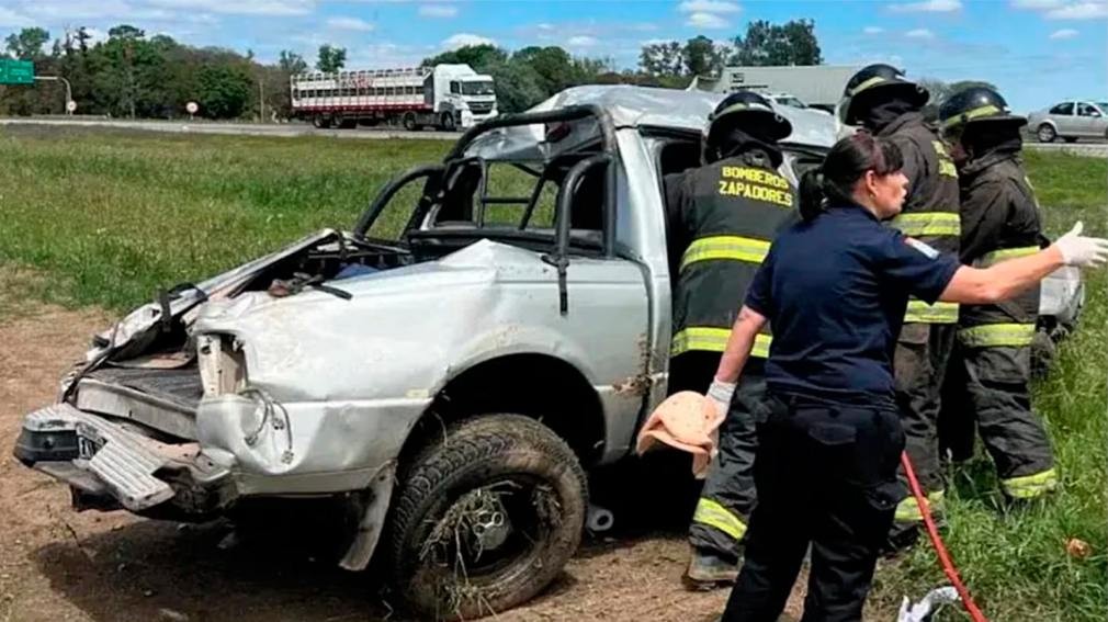 Conmoci&oacute;n en la Ruta 34: una pareja perdi&oacute; la vida en un violento vuelco