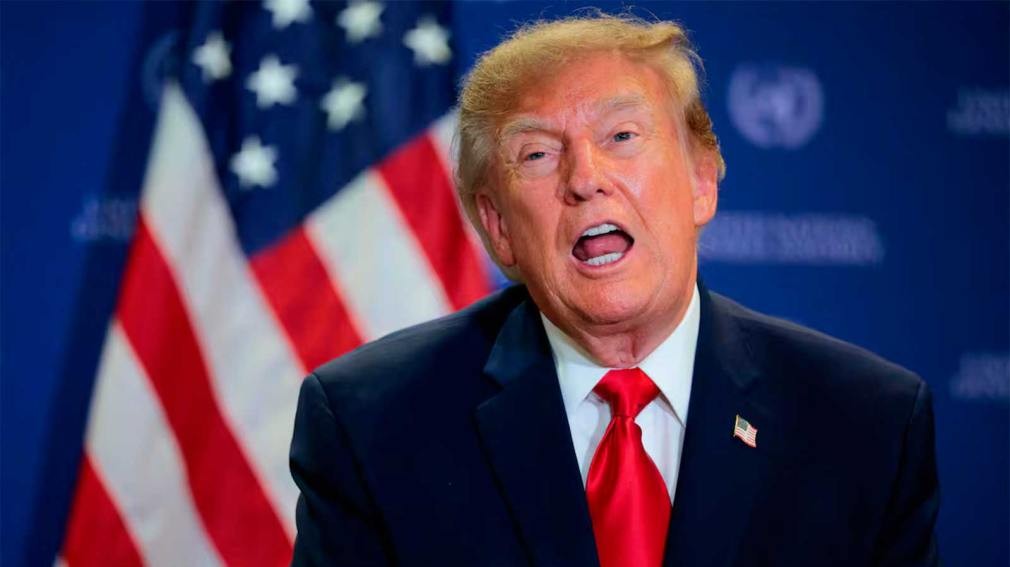 Trump se despeg&oacute; de Fl&aacute;vio Bolsonaro tras su autoproclamaci&oacute;n como presidente de Brasil