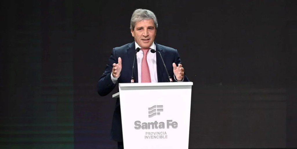 Luis Caputo en Rosario: el RIGI ya suma 48 proyectos por US$ 210.000 millones