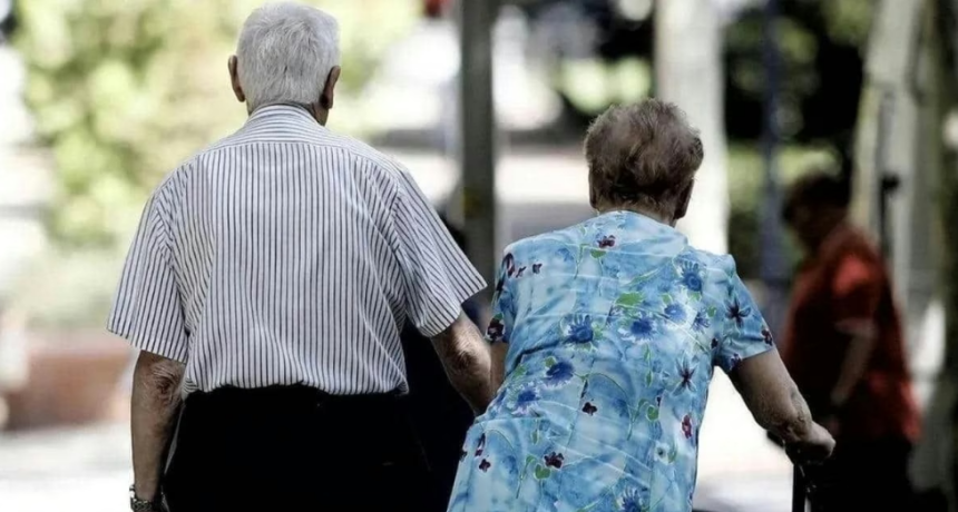 Aumento para jubilados y AUH en octubre: cu&aacute;nto cobrar&aacute;n con la nueva suba de ANSES