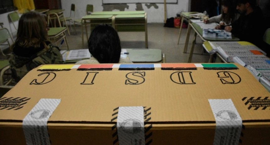 Calendario y escenario electoral de Santa Fe, en la agenda de la Casa Gris