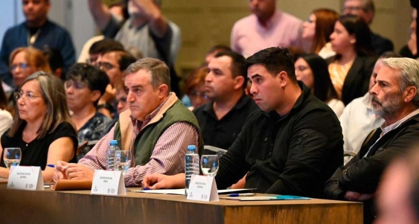 Jos&eacute; Manubens respald&oacute; el plan estrat&eacute;gico de El&iacute;as Su&aacute;rez y destac&oacute; el potencial productivo de Santiago del Estero
