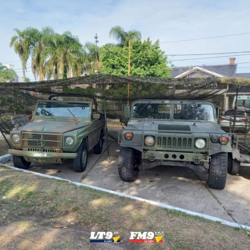 El Liceo General Belgrano celebra sus 75 años con exposición de unidades militares y desfile en la Costanera 