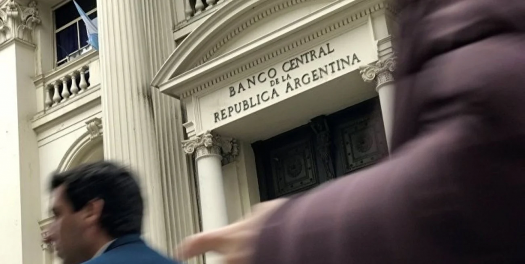 El Banco Central lanza una consulta pública para modificar el cálculo del dólar mayorista
