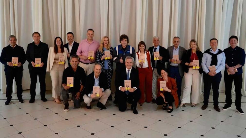 Javier Milei reunió al Gabinete en Olivos con un asado para hacer un balance del año y proyectar el 2026