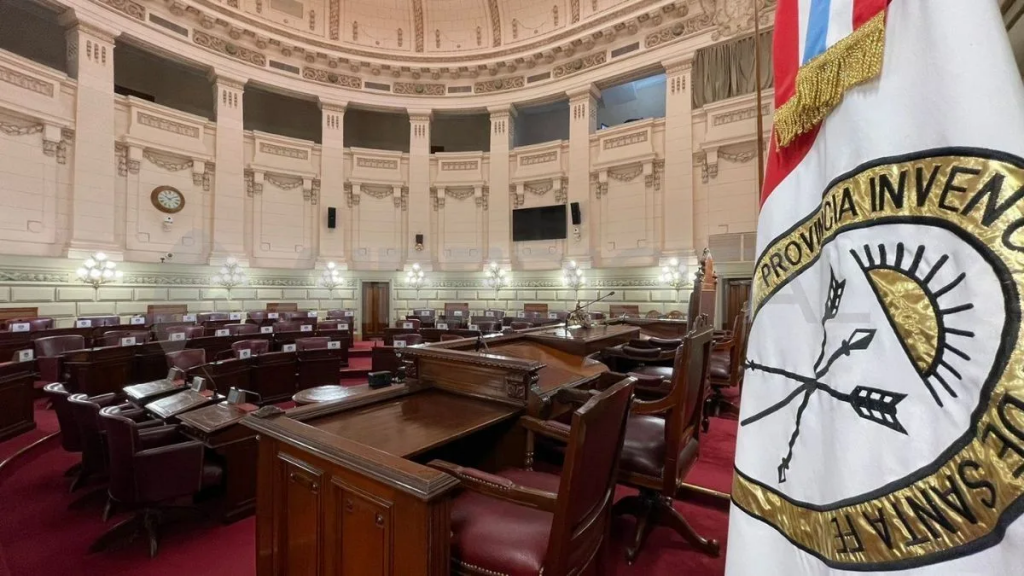 Un senador cuesta más que las devoluciones de Ingresos Brutos: el planteo de entidades de Rafaela sobre el gasto público en Santa Fe