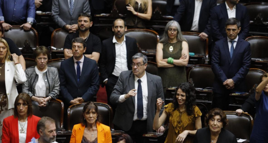 El carnaval en Diputados, reflejo de la decadencia de la educación