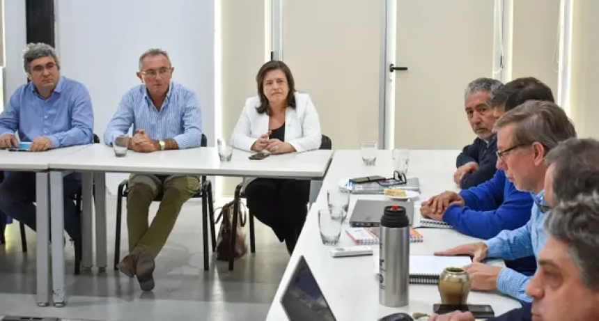 Santa Fe espera $900 millones para atender la emergencia por la sequ&iacute;a