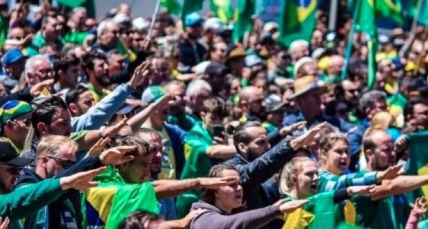 Emir Sader por LT9 sobre el intento de Golpe en Brasil: "La acci&oacute;n fue muy organizada, con financiamiento"