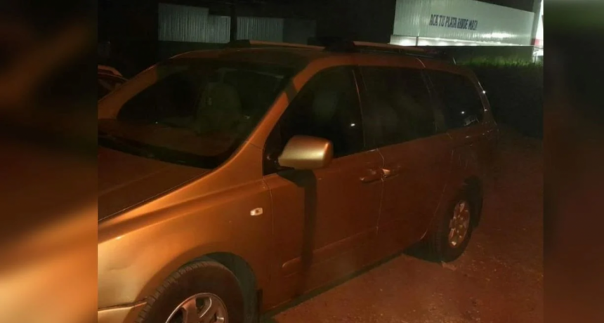 "Vendo Tu Auto": recuperaron una minivan que vendieron los estafadores de las concesionarias