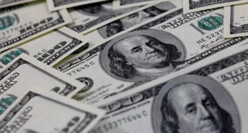 Bonos en d&oacute;lares suben hasta 6% tras el anuncio de Massa