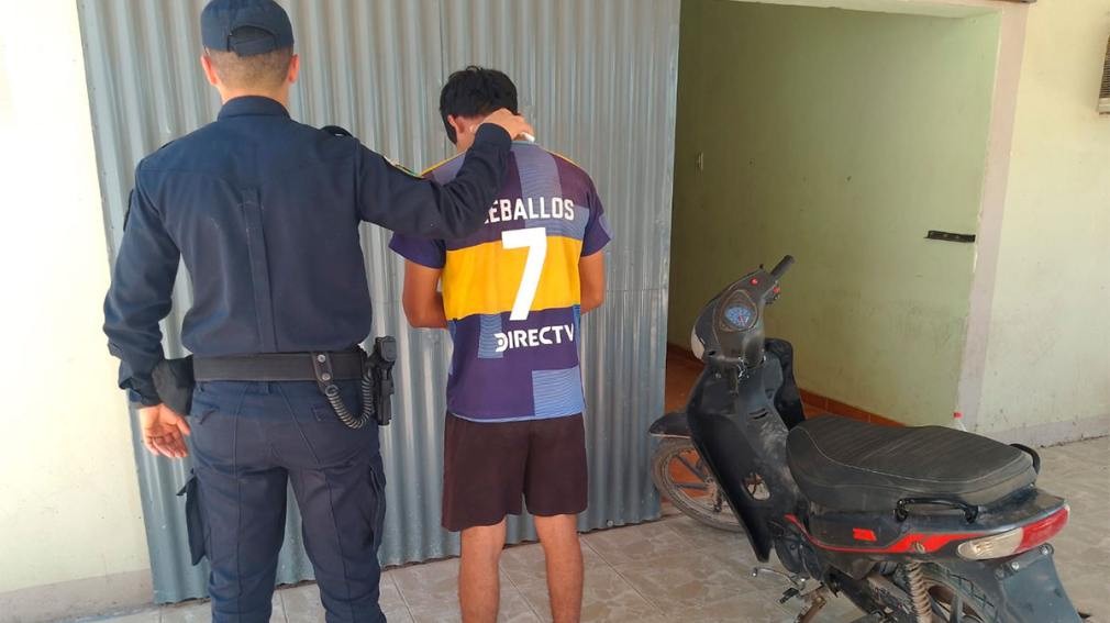 Capturan en Sachayoj a un delincuente que robó una moto en el Chaco