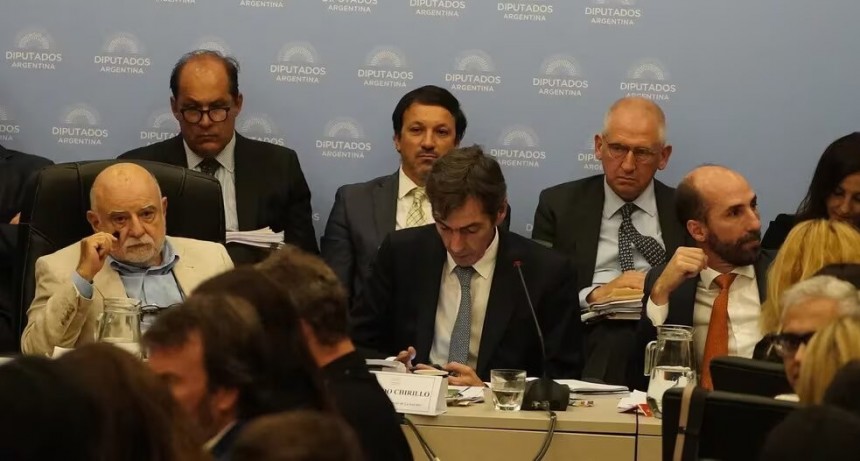 Primer día de debate de la Ley Ómnibus: reclamos de la oposición y promesas del Gobierno en los puntos más cuestionados