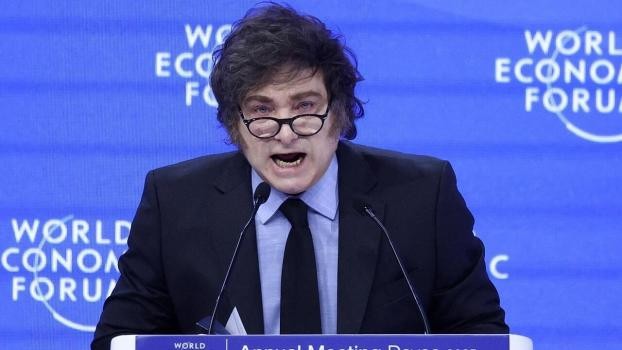 Crece la tensión entre el PRO y LLA por el violento discurso de Milei en Davos