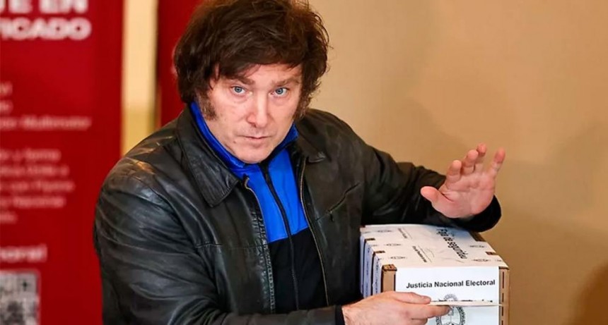 El Gobierno ajusta su estrategia electoral y busca contar con una lista propia en todas las provincias que eligen senadores