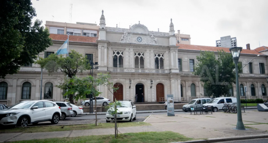 Cayó un 10% el número de ingresantes en la Universidad Nacional del Litoral para 2025