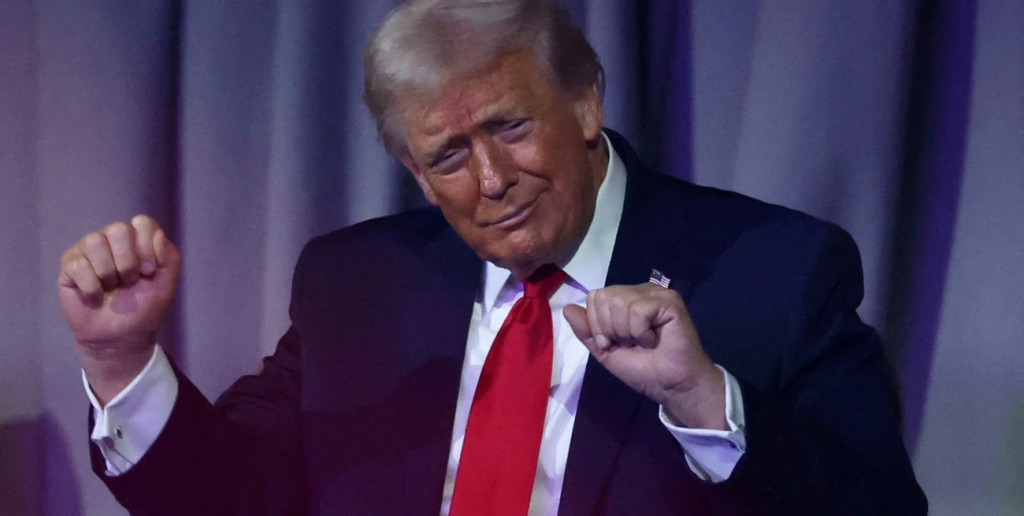 Trump anunció que Venezuela entregará entre 30 y 50 millones de barriles de petróleo a Estados Unidos