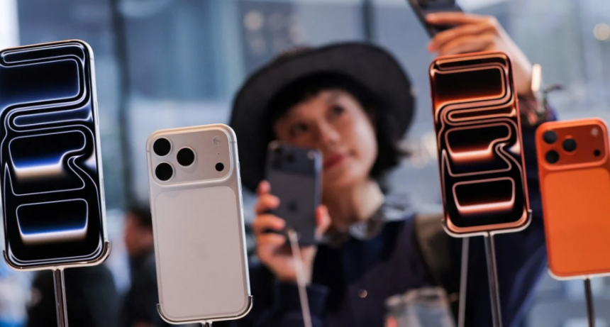 Eliminación de impuestos: cómo impactará en el precio de iPhones y otros celulares