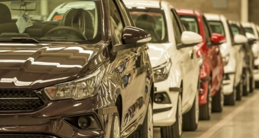 La confianza en la econom&iacute;a del pa&iacute;s contin&uacute;a en niveles que apenas eluden un giro recesivo