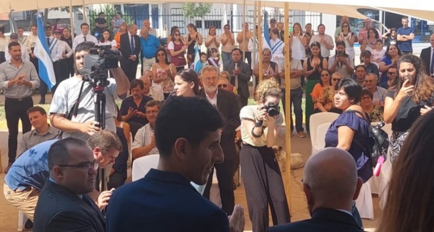 OFICIALMENTE QUED&Oacute; INAUGURADA LA SUCURSAL  DEL BANCO DE LA NACION ARGENTINA EN LA LOCALIDAD DE VILLA MINETTI. 