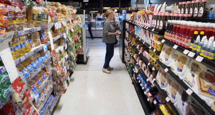 Según el Indec, en 2024 los salarios le ganaron a la inflación