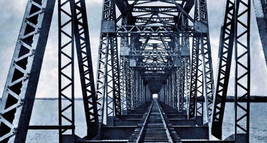 Una historia fatídica tras el desarme del antiguo puente ferroviario sobre la Setúbal 