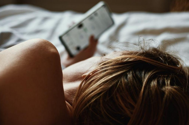 ¿El sexo pasó de moda?: por qué los jóvenes tienen menos relaciones sexuales