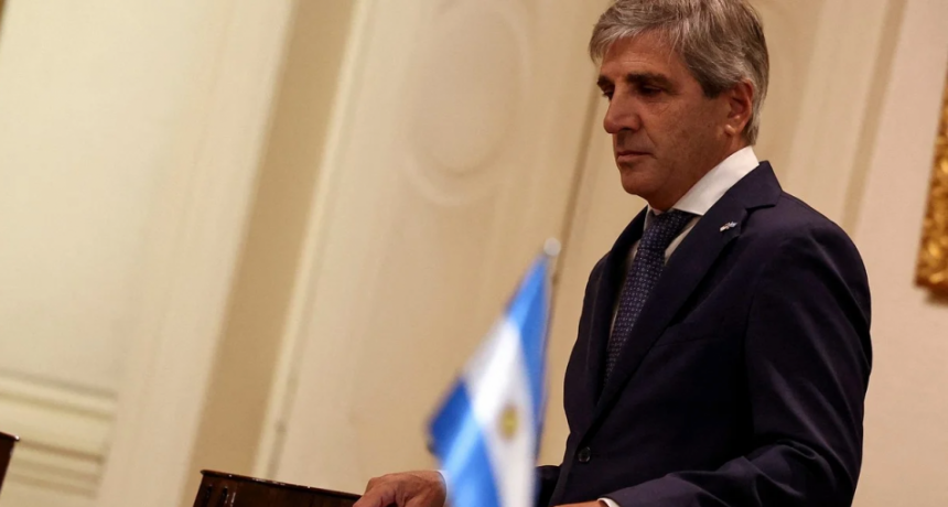 Caputo confirmó al nuevo titular del INDEC y puso un freno al debut del renovado índice de inflación