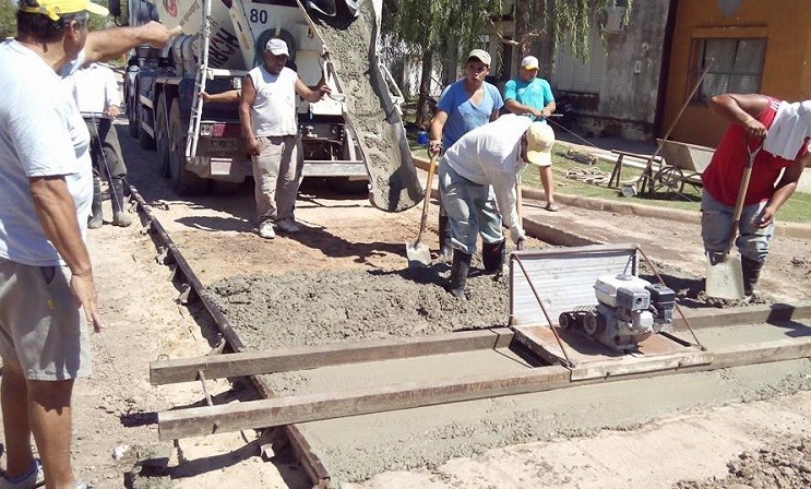  Se destinarán 80 millones -no reitegrables- a las 32  localidades del Dpto. San Cristóbal para obras de pavimento urbano.