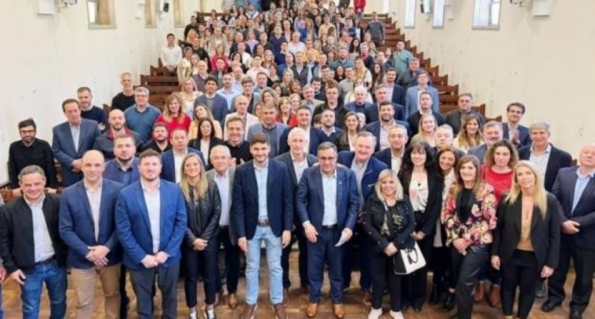 El Socialismo se une al macrismo y a referentes "Provida" para formar el Frente de Frentes 