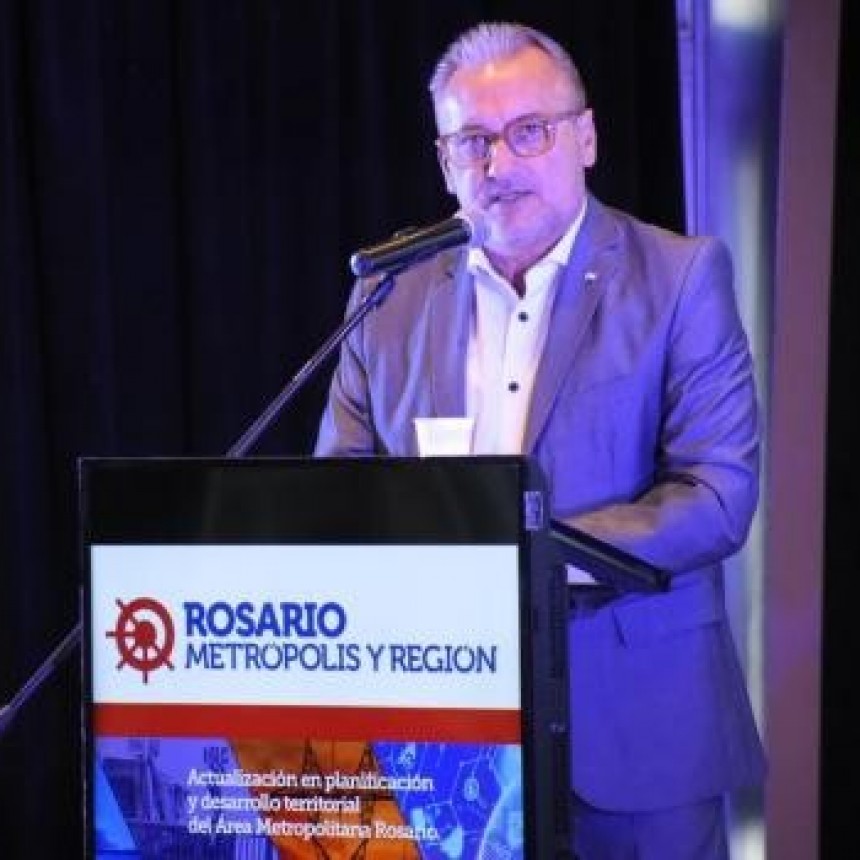 Lewandowski: "Debemos recuperar el rol del Estado en los barrios"