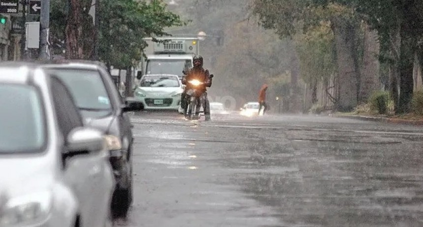 Llovi&oacute; en Santa Fe, descendi&oacute; la temperatura y trajo alivio: &iquest;adi&oacute;s al calor?