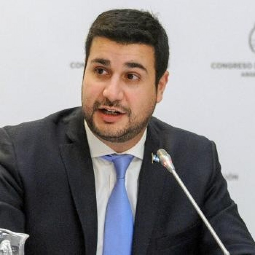 Cleri por LT9: "Tenemos que evitar que el mal gobierno de la ciudad de Rosario exporte la inseguridad a toda la provincia"