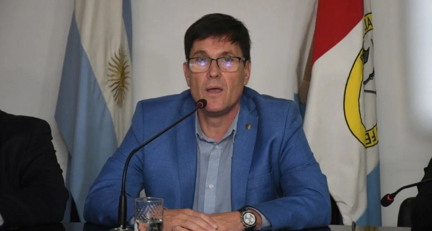 El gobierno de Santa Fe postergó la paritaria para el martes 12, tras el anuncio de paro docente