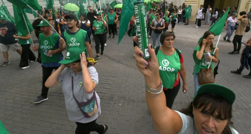 La docencia privada de Santa Fe no aceptó la oferta y sigue con el plan de lucha