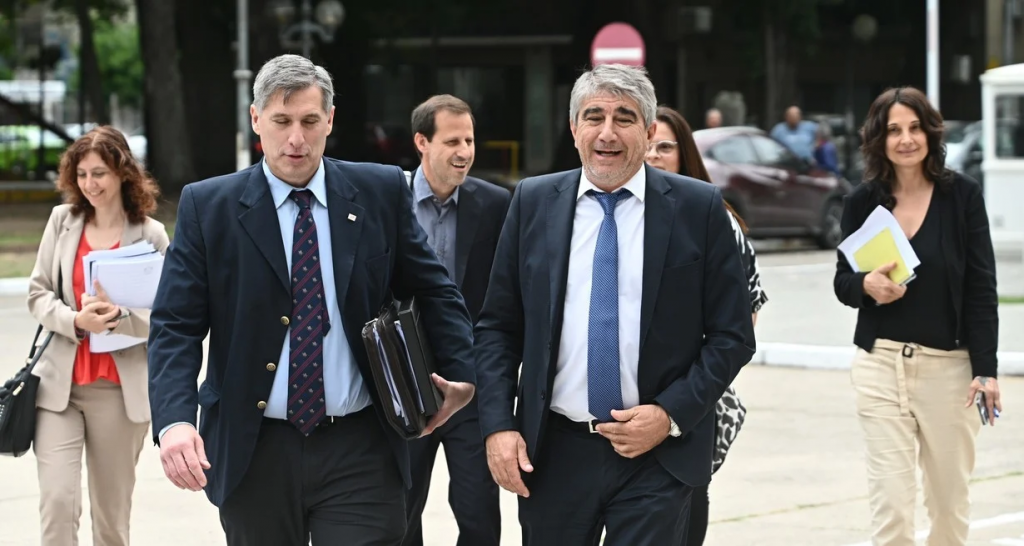 Ministros enfatizan la importancia de la vinculación estratégica de Santa Fe con YPF