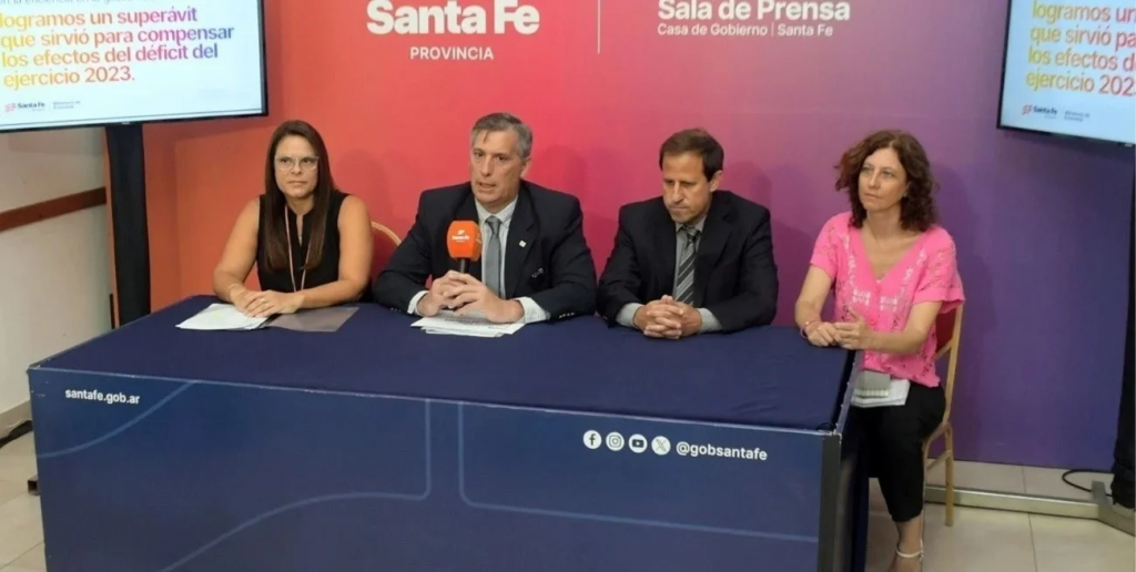 Primer bimestre con leve superávit fiscal en las cuentas santafesinas
