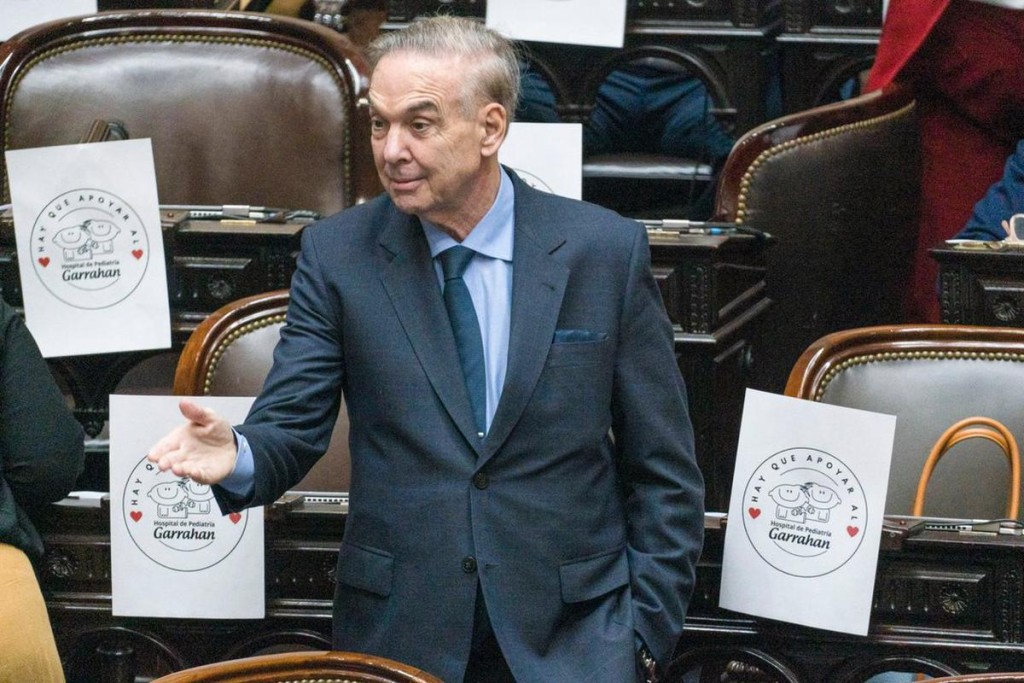 Pichetto propone armar un frente nacional con Cristina para enfrentar a Milei