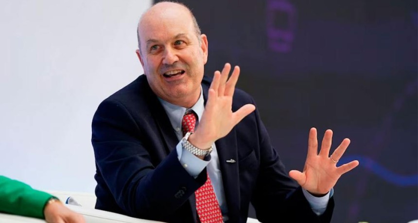 Sturzenegger celebr&oacute; la aprobaci&oacute;n de una nueva vacuna contra la fiebre aftosa y habl&oacute; de &ldquo;una batalla moral&rdquo;