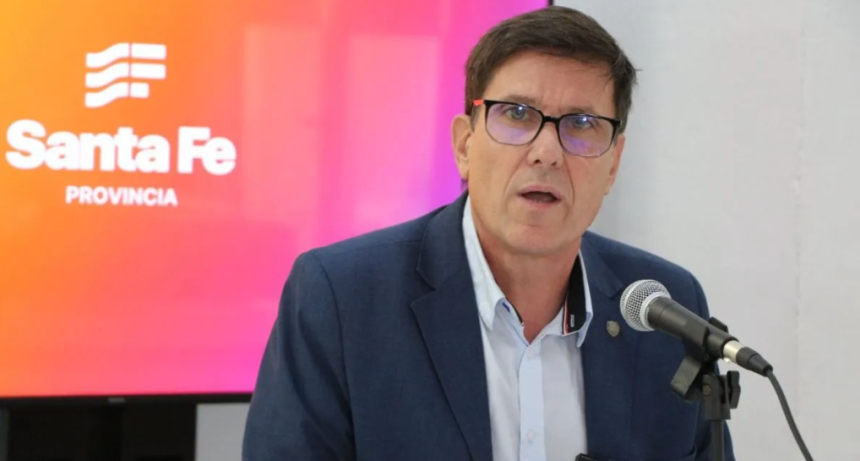 Paritaria docente en Santa Fe: Educaci&oacute;n explic&oacute; los detalles del aumento y apunt&oacute; contra versiones 